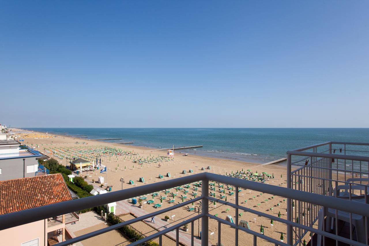 Hotel Ancora Lido di Jesolo Esterno foto