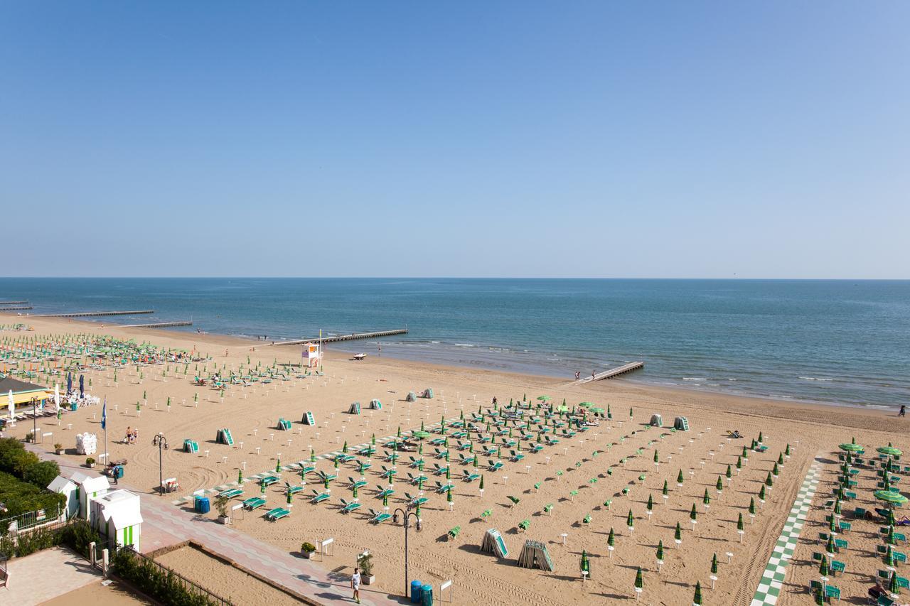 Hotel Ancora Lido di Jesolo Esterno foto
